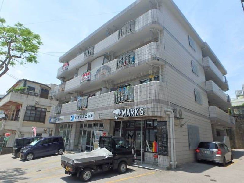 Pure Sevens 2LDK Apartment for Rent in Naha, Okinawa - Thumbnail 2