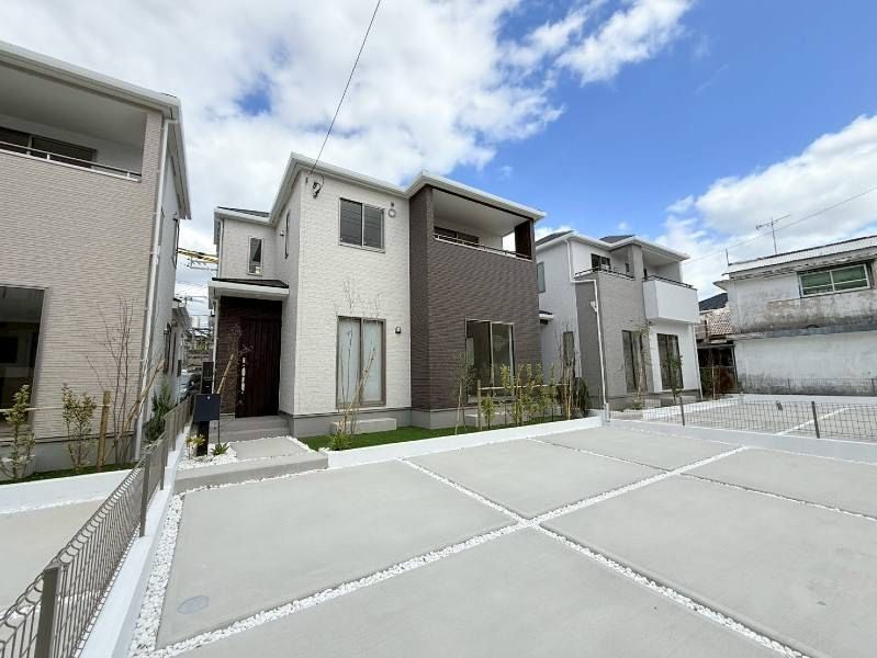 New 2025 4LDK House with Garden in Okinawa City Chibana - Thumbnail 3