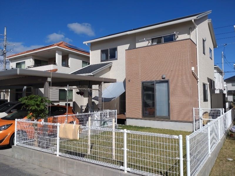 Modern 4LDK Pet-Friendly House for Rent in Itoman, Okinawa - Thumbnail 2