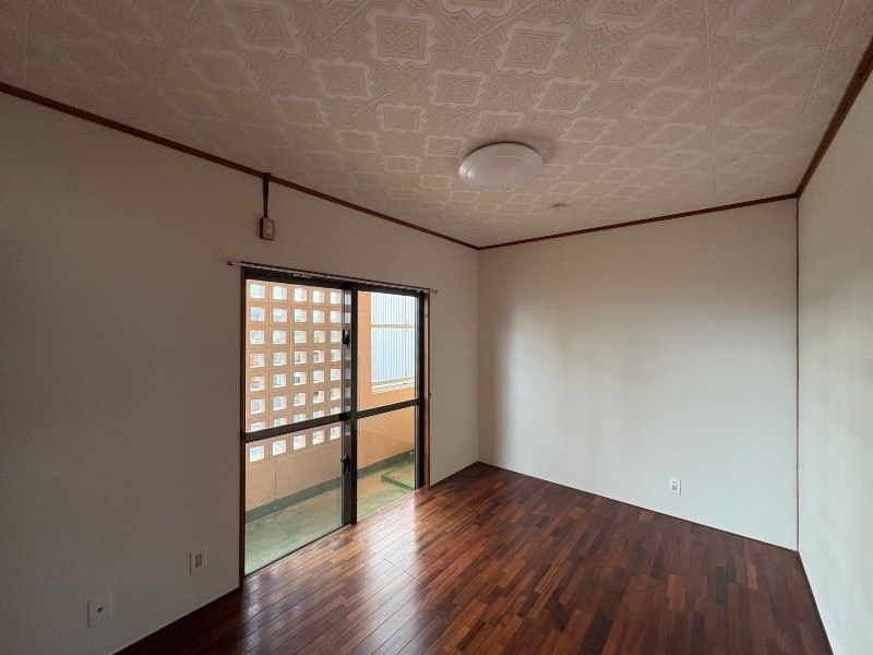 Sunflower 3K Apartment for Rent in Okinawa City - Thumbnail 4