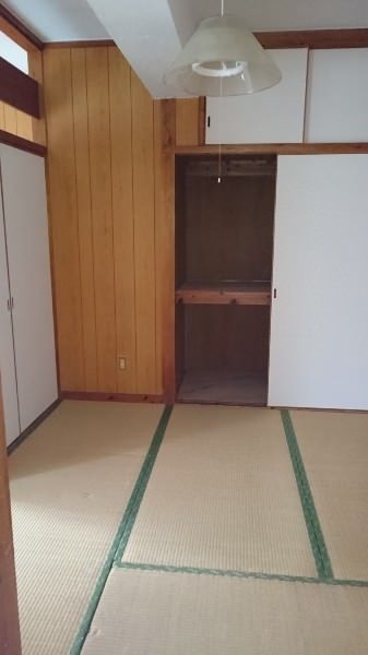 3DK Apartment for Rent in Itoman, Okinawa - 49.6 sqm - Thumbnail 4