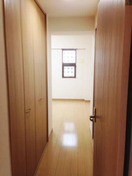 2LDK Apartment for Rent in Omoromachi, Naha City - Thumbnail 2