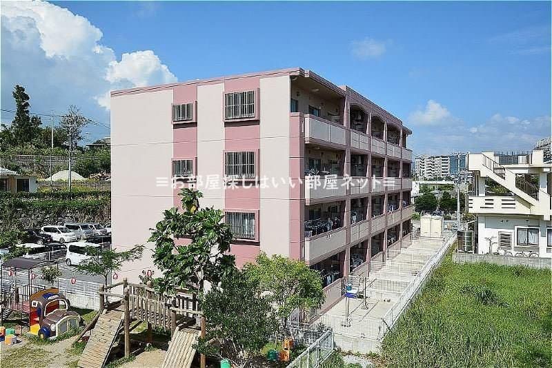 2LDK Apartment for Rent in Nago, Okinawa - Comfort T. Heim II - Thumbnail 2