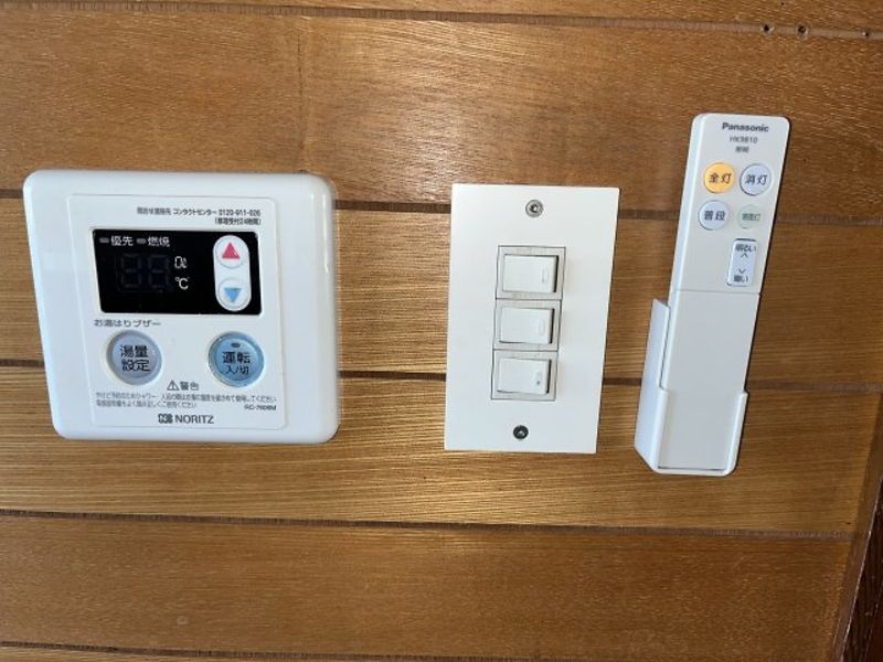 3DK Apartment for Rent in Ginowan, Okinawa near Kita-Nakagusuku IC - Thumbnail 4