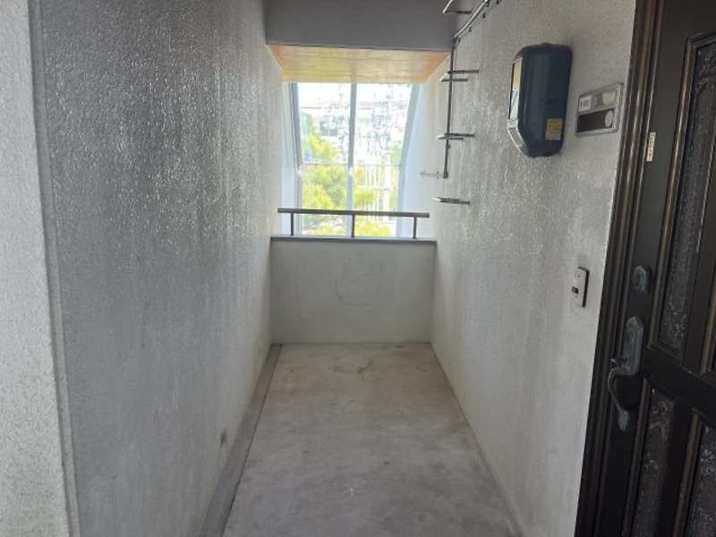 3DK Apartment for Rent in Ginowan, Okinawa near Kita-Nakagusuku IC - Thumbnail 3