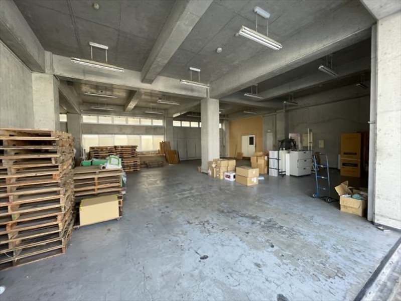 Warehouse & Office for Rent in Urasoe, Okinawa - 559.41 sqm - Thumbnail 2