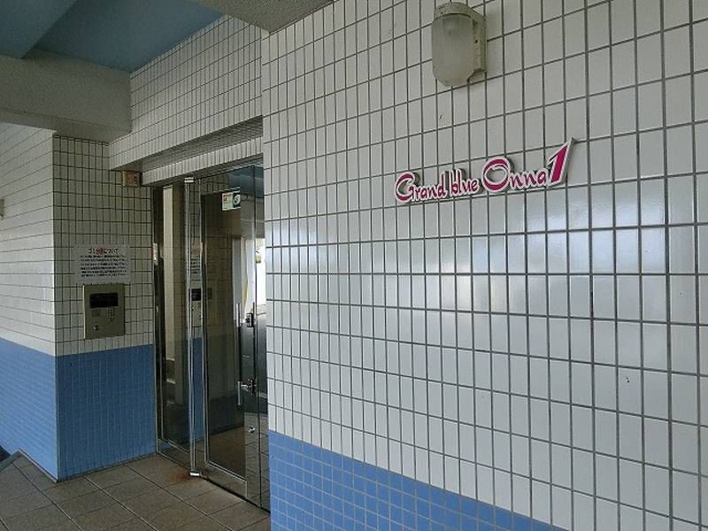 Ocean View 2LDK Apartment for Rent in Onna Village, Okinawa - Thumbnail 2