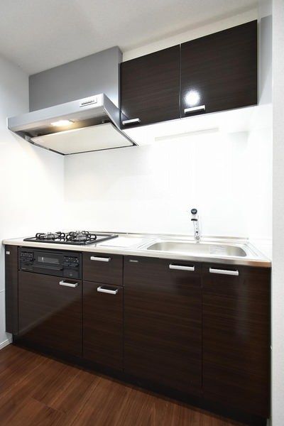Modern 2LDK Apartment for Rent in Ginowan City, Okinawa - Thumbnail 2