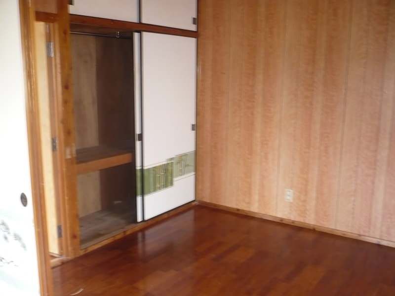 2DK Apartment for Rent in Uruma City, Okinawa - Thumbnail 3