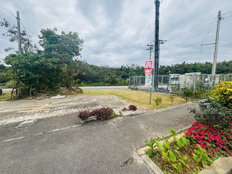 97 sqm Land Plot for Sale in Yonashiro Noboribe, Uruma - Thumbnail 2