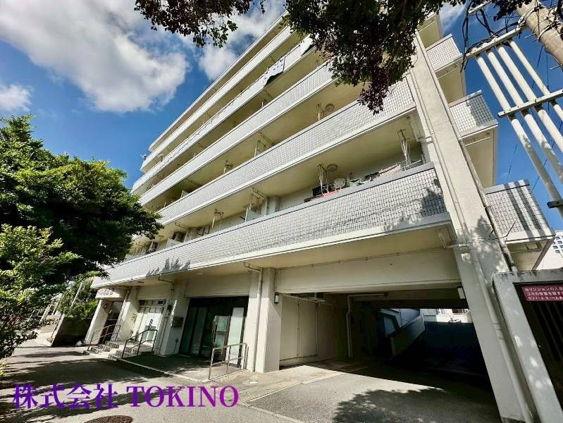Renovated 3LDK Apartment for Sale in Ginowan, Okinawa - Thumbnail 4