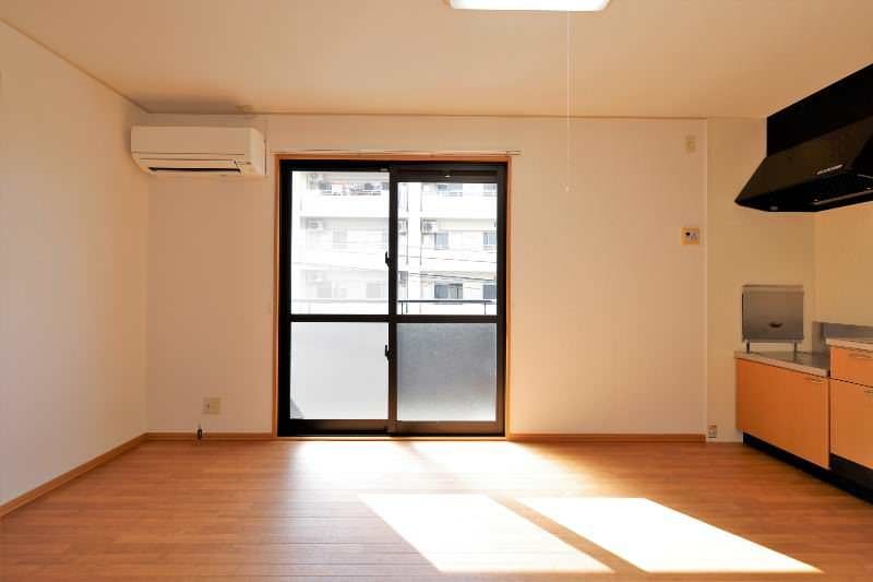 2LDK Apartment for Rent in Ameku, Naha, Okinawa - Thumbnail 4