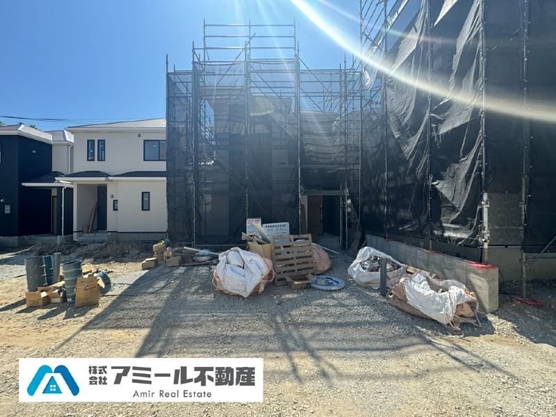 New 4LDK Wooden House in Yonabaru, Okinawa with Garden - Thumbnail 2