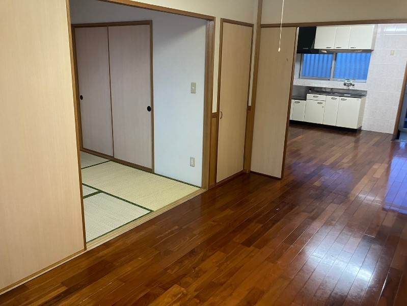 2LDK Apartment for Rent in Haebaru, Okinawa - 48.6 sqm - Thumbnail 4