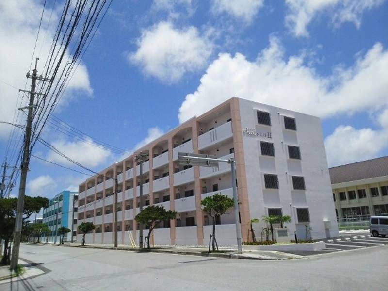 1DK Apartment for Rent in Uruma City, Okinawa - Modern Amenities - Thumbnail 2