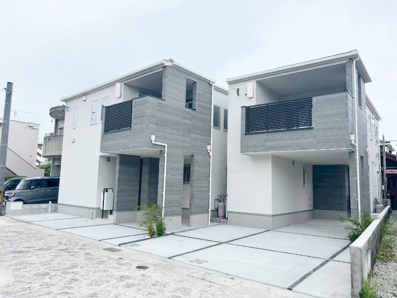 Luxsis Series Plot with Ocean View in Yonabaru, Okinawa - Thumbnail 2