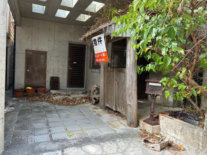 3LDK Detached House for Sale in Wakasa, Naha, Okinawa - Thumbnail 3