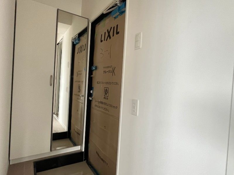 New 1LDK Apartment in Uruma with Pet Policy & Free Internet - Thumbnail 2