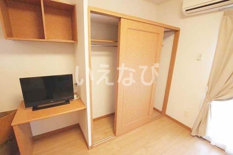 Leopalace Takahara 1K Furnished Apartment for Rent in Okinawa City - Thumbnail 3