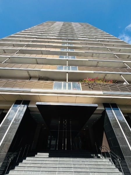 Prest Makishi Tower 3LDK Apartment for Sale in Naha, Okinawa - Thumbnail 3
