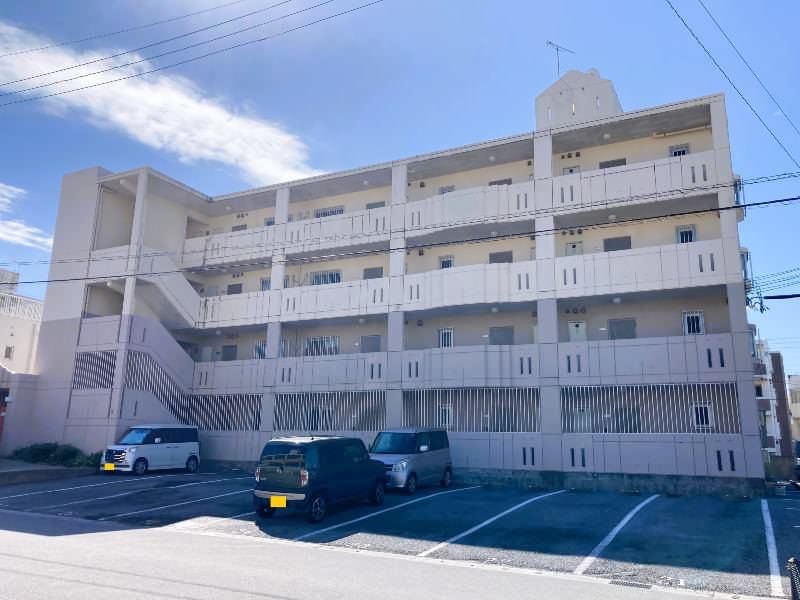 Maison Clover 1LDK Apartment for Rent in Haebaru Town, Okinawa - Thumbnail 3