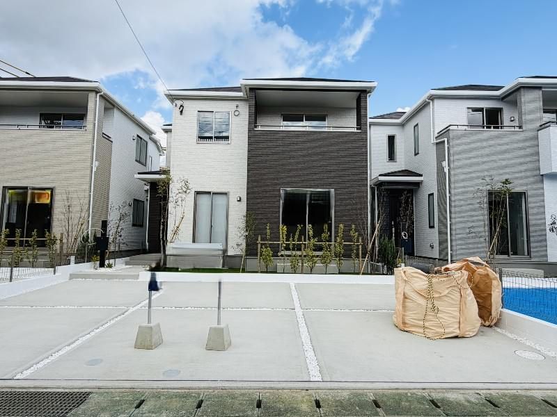 New 4LDK Detached House in Okinawa City, Chibana - Thumbnail 2