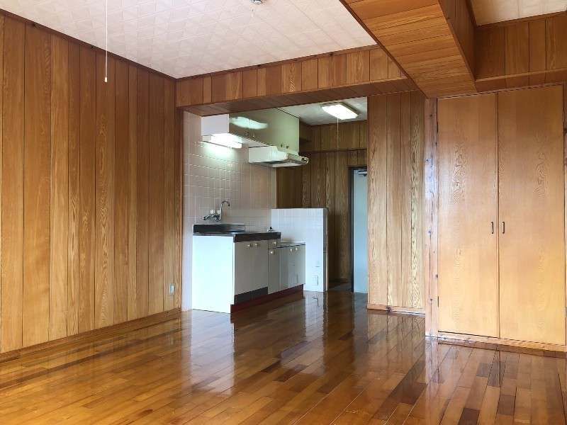 1R Apartment for Rent in Urasoe Shiroma, Okinawa - Thumbnail 4