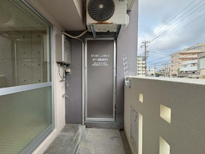 1K Apartment for Rent in Izo, Urasoe - No Deposit, Free Internet - Thumbnail 2