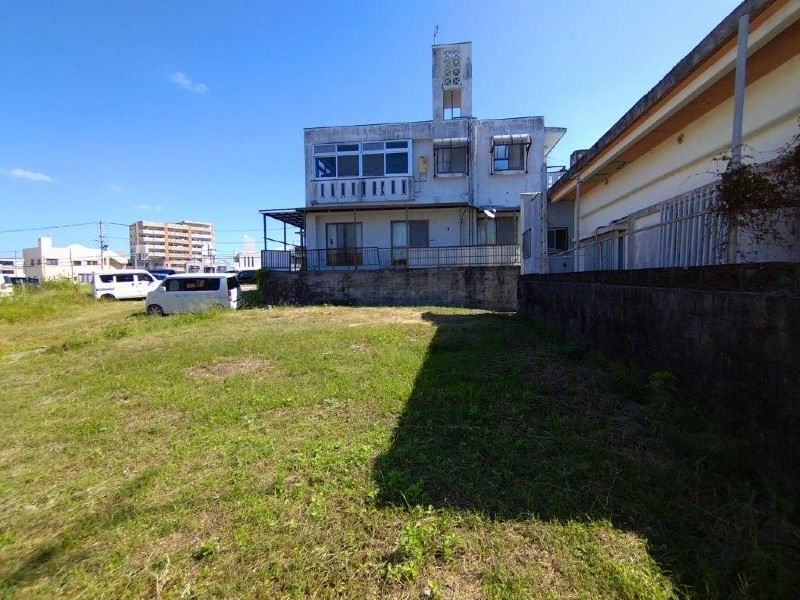 Land for Sale in Ueda, Tomigusuku City, Okinawa - 177.36 sqm - Thumbnail 3