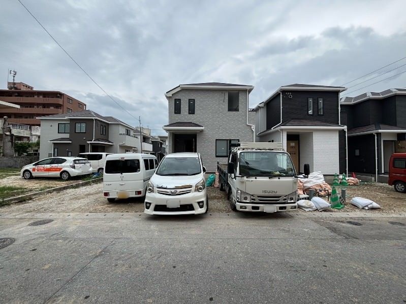 New 4LDK House near Yonabaru Park, Okinawa | 2025 Build - Thumbnail 2