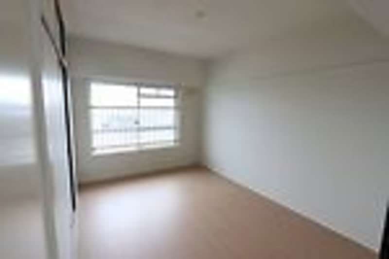 3DK Apartment for Rent in Nishihara, Okinawa - Village House Nishihara - Thumbnail 3
