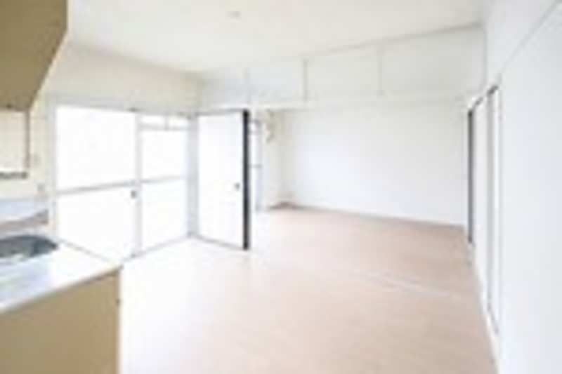 3DK Apartment for Rent in Nishihara, Okinawa - Village House Nishihara - Thumbnail 2
