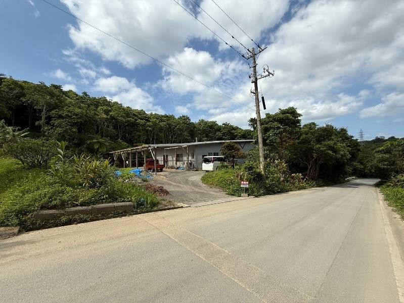 Large Business Property for Rent in Motobu, Okinawa with 3321 Tsubo Land - Thumbnail 4