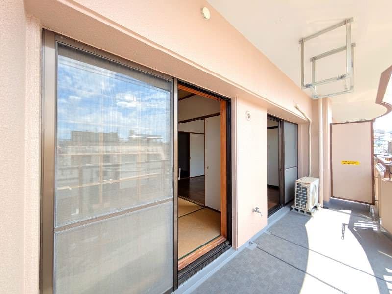 Lions Mansion Mihara 2 2DK Apartment for Sale in Naha - Thumbnail 3
