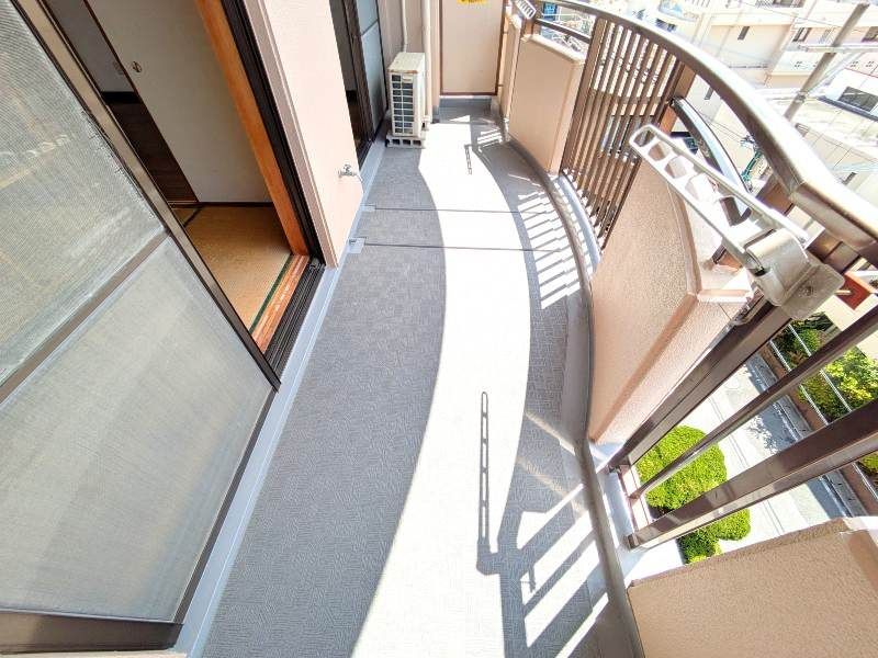 Lions Mansion Mihara 2 2DK Apartment for Sale in Naha - Thumbnail 4