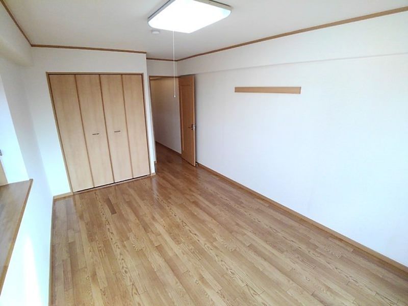 1K Apartment for Rent in Nishihara-cho, Okinawa - Near Ryukyu University - Thumbnail 2