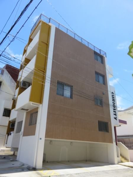 CURIOSITY 3LDK Designer Apartment for Rent in Urasoe, Okinawa - Thumbnail 3