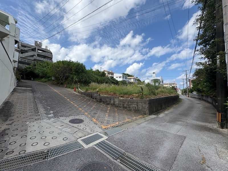 1,625 sqm Development Land for Sale in Tomigusuku, Okinawa - Thumbnail 2