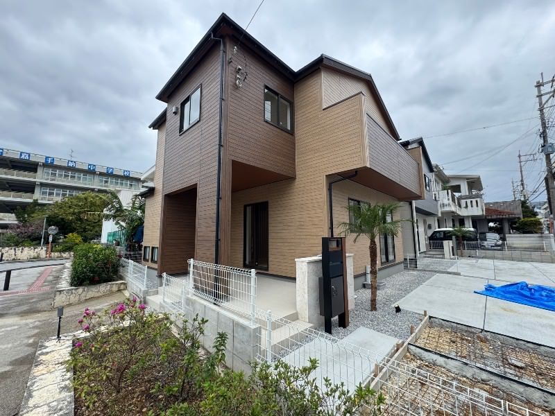 New 2026 3LDK House in Kadena, Okinawa with Long-Term Excellent Housing - Thumbnail 4