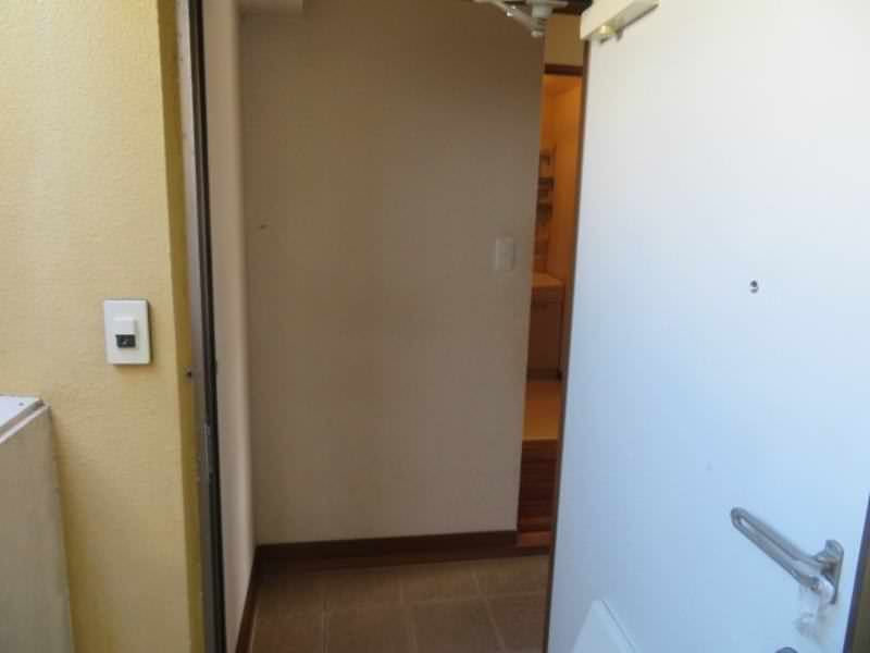Palais Arcadia 2LDK Apartment for Rent in Nishihara, Okinawa - Thumbnail 3