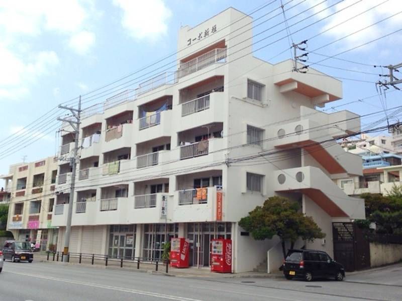 2DK Apartment for Rent in Naha Uema, Okinawa - 40,000 Yen - Thumbnail 2
