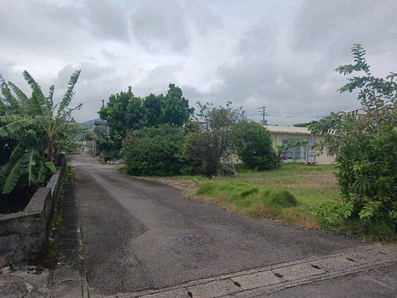 180.9 Tsubo Residential Land for Sale in Ishigaki's Ohama District - Thumbnail 3