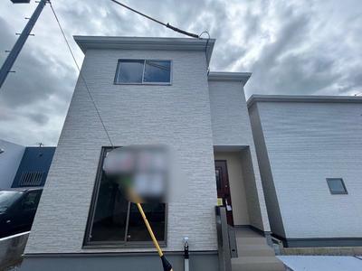 New 2LDK House in Kadena Town - Modern Living with Dual Parking — Image 2, Kadena, Okinawa