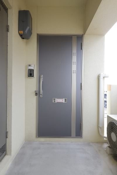 2LDK Apartment for Rent in Ginowan, Okinawa – 58.33m² - Thumbnail 3