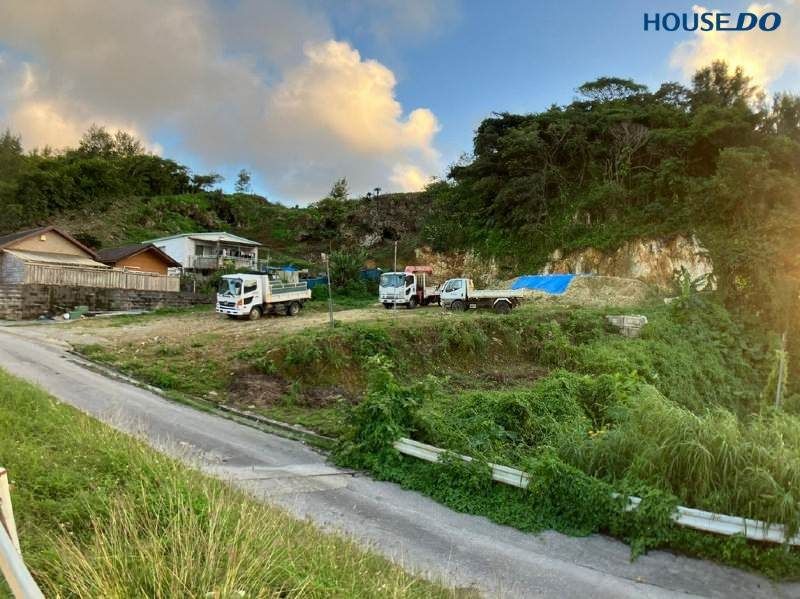 933 sqm Land Plot for Sale in Onna Village, Okinawa - Thumbnail 2