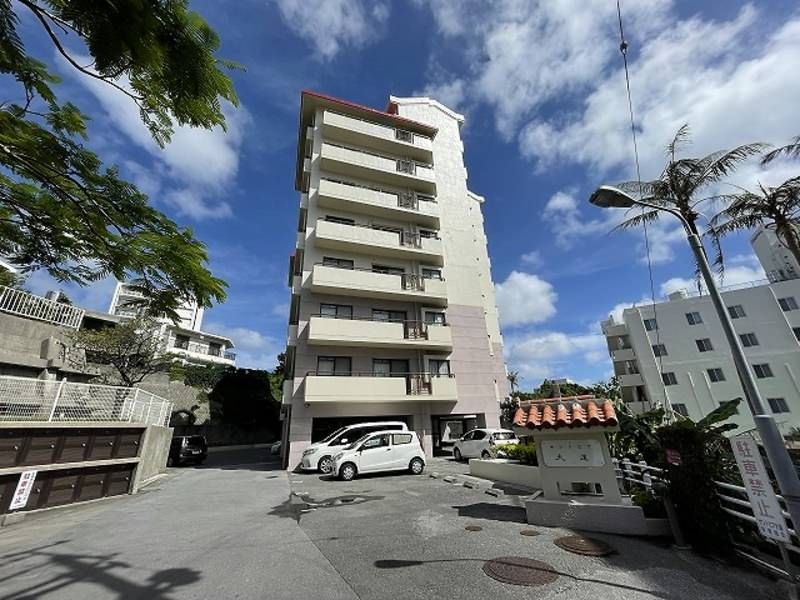 3LDK Apartment for Sale in Ōdōri, Naha City, Okinawa - Thumbnail 2