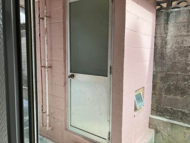 M&N House A: Office for Rent in Urasoe, Okinawa - Thumbnail 3