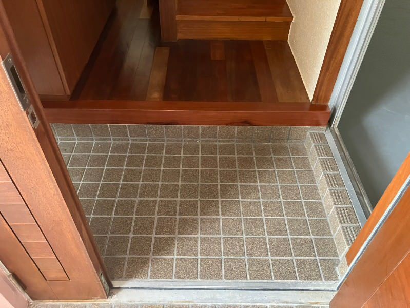 M&N House A: Office for Rent in Urasoe, Okinawa - Thumbnail 4