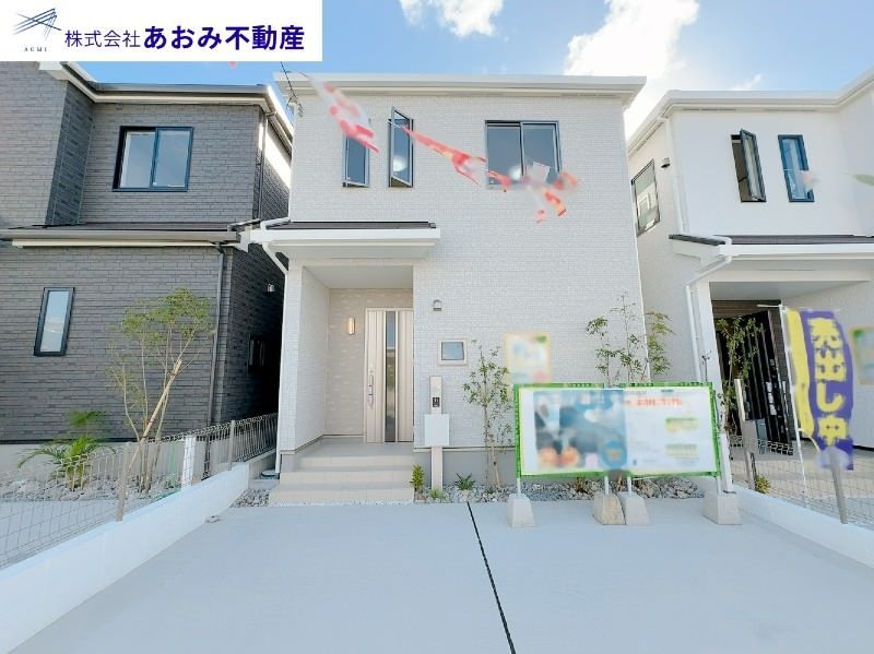 New 4LDK House in Naha Gushi with Balcony and Parking - Thumbnail 3