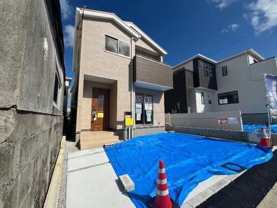 New Modern 3LDK House in Kadena Town with Double Parking — Image 2, Kadena, Okinawa